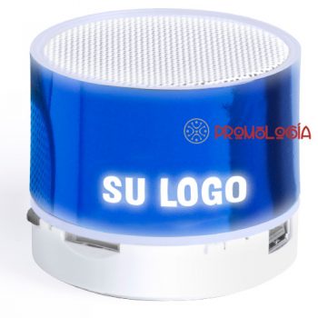 Altavoz bluetooth con logo iluminado.